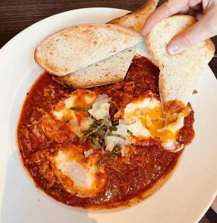 Perreca's Eggs in Purgatory